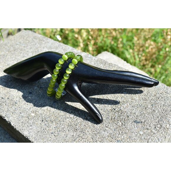 Chic Green Beaded Stretch Bracelet – Silver-Tone Accent (Size 7”) - Picture 3 of 6